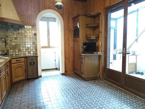 BIEN A USAGE D'HABITATION SUR LA COMMUNE DE BETHUNE