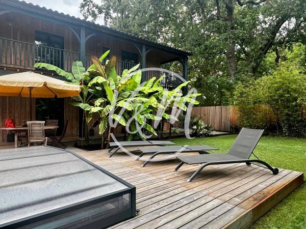 Villa de luxe à vendre LANTON- Villa de prestige à ossature bois avec piscine et environnement naturel exceptionnel proche de la plage LANTON