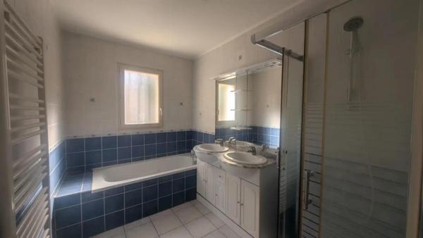 MAISON DE PLAIN-PIED – 3 CHAMBRES – CADRE CALME