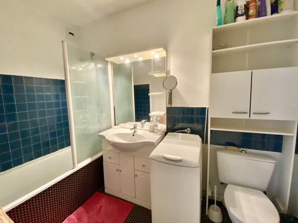Appartement
         1 pièce
        - 27 m² 59 900 € *