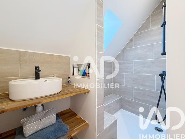 Maison à vendre 5 pièces 120 m² Bû