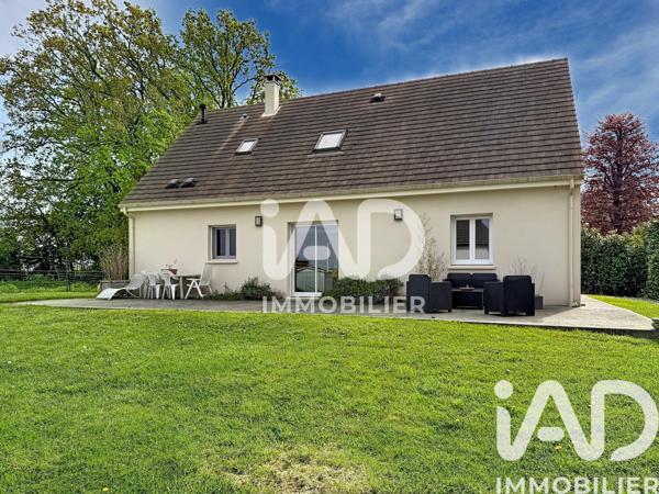 Maison à vendre 5 pièces 120 m² Bû