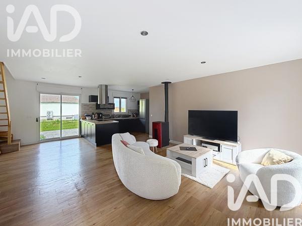 Maison à vendre 5 pièces 120 m² Bû