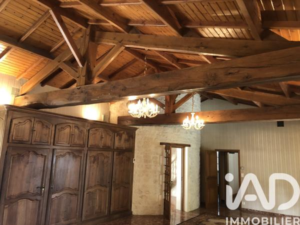 Maison à vendre 6 pièces 150 m² Barbezieux-Saint-Hilaire