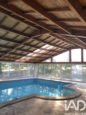 Maison à vendre 6 pièces 150 m² Barbezieux-Saint-Hilaire