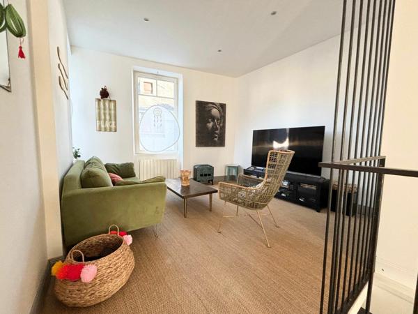 Maison à vendre    9 pièces • 330 m2 Guérande