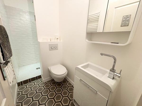 Maison à vendre    9 pièces • 330 m2 Guérande