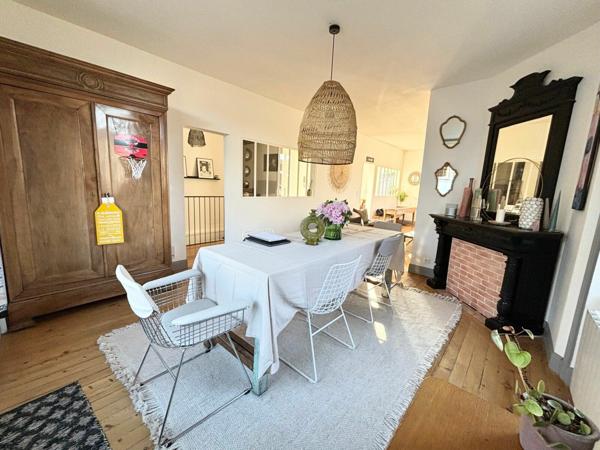 Maison à vendre    9 pièces • 330 m2 Guérande