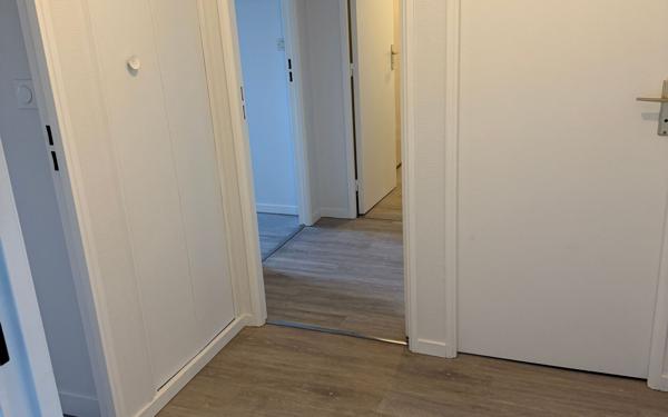 Appartement à louer    2 pièces •  Saint-Cyr-sur-Loire