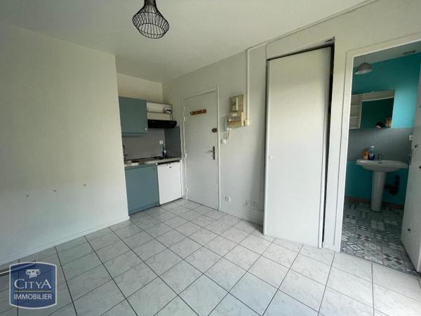 Appartement à louer 1 pièce 15.6m² Saint-Germain-la-Blanche-Herbe (14280)