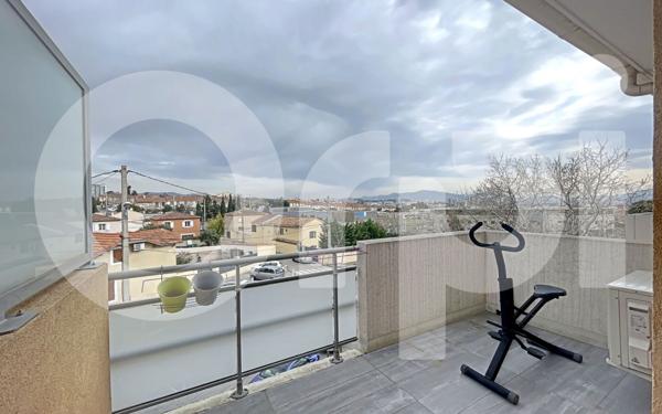 Appartement à vendre    1 pièce • 43,65 m2 Marseille 15