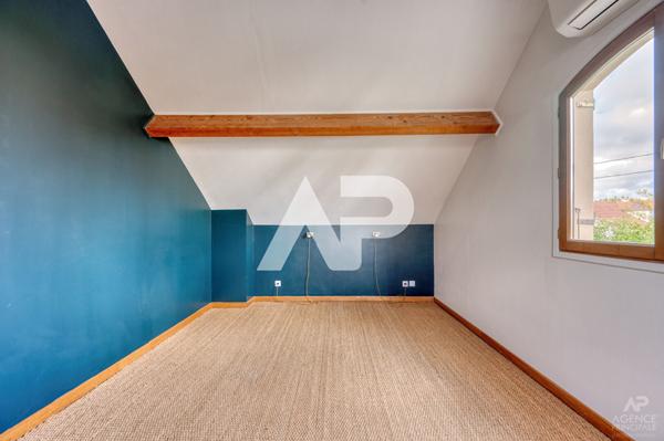 Maison Rueil Malmaison 6 pièce(s) 148 m2 €1 100 000 ** - Référence 19631