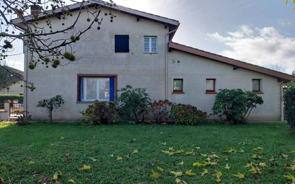 Maison à vendre    6 pièces •  La Ville-Dieu-du-Temple