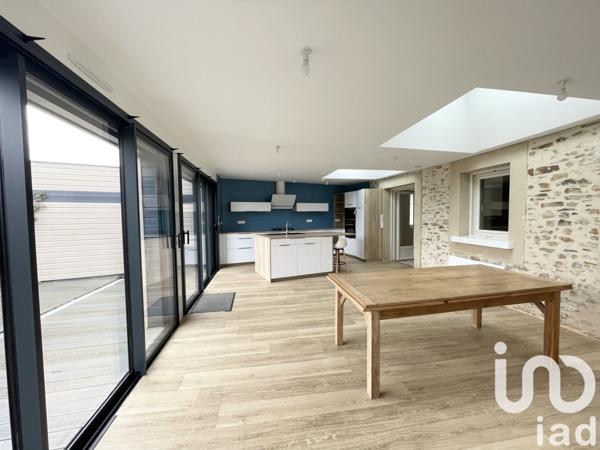 Maison à vendre 7 pièces 182 m² Laval