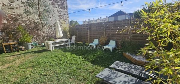 Maison de ville 3 pièces avec garage et jardin à vendre à CARRIERES SOUS POISSY (78)