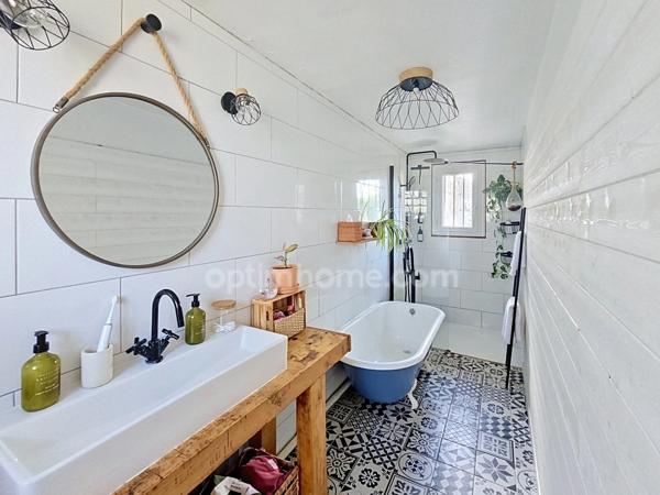 Maison de ville 3 pièces avec garage et jardin à vendre à CARRIERES SOUS POISSY (78)