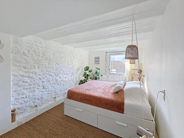 Maison de ville 3 pièces avec garage et jardin à vendre à CARRIERES SOUS POISSY (78)