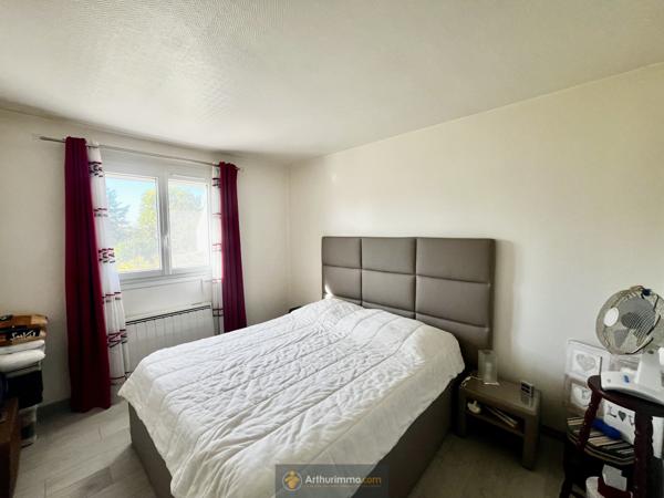 Crécy-la-Chapelle (77580) Maison Plain-Pied, 3 Chambres 105 m², Terrain 1015 m² DPE : D