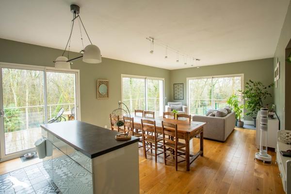 Maison à vendre |  Saint-Caprais-de-Bordeaux |  5 pièces | 134 m²