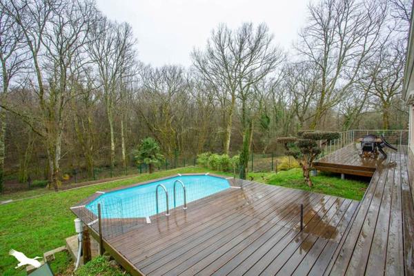 Maison à vendre |  Saint-Caprais-de-Bordeaux |  5 pièces | 134 m²