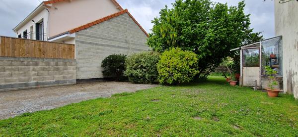 Centre-Ville ST JULIEN DE CONCELLES.