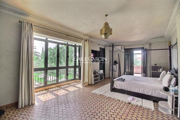 Villa à vendre dans un domaine privé à Marrakech