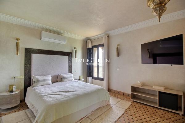 Villa à vendre dans un domaine privé à Marrakech