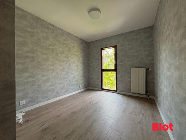 Appartement 4 pièce(s)