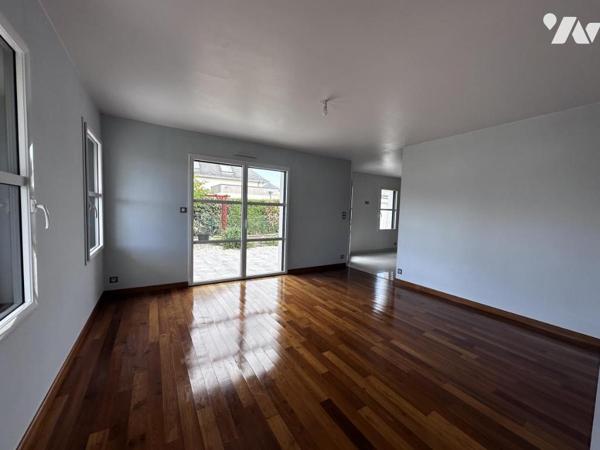 A VENDRE PLOEREN (56) MAISON CONTEMPORAINE DE QUALITE PROCHES VANNES ET COMMERCES