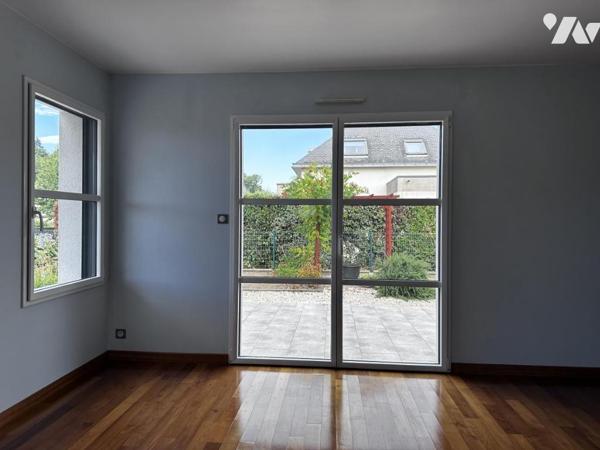 A VENDRE PLOEREN (56) MAISON CONTEMPORAINE DE QUALITE PROCHES VANNES ET COMMERCES