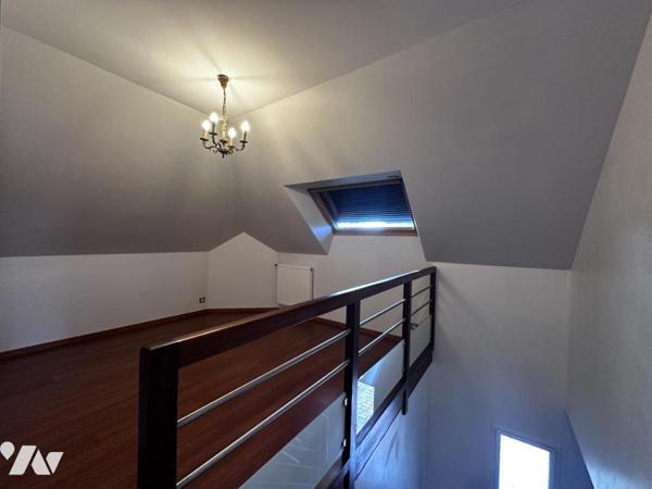 A VENDRE PLOEREN (56) MAISON CONTEMPORAINE DE QUALITE PROCHES VANNES ET COMMERCES