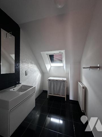 A VENDRE PLOEREN (56) MAISON CONTEMPORAINE DE QUALITE PROCHES VANNES ET COMMERCES