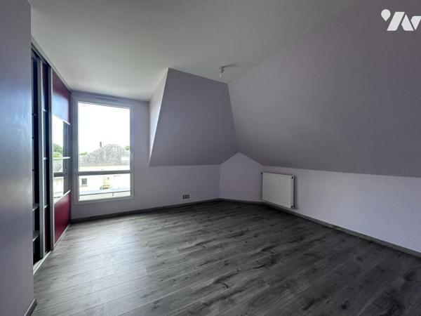 A VENDRE PLOEREN (56) MAISON CONTEMPORAINE DE QUALITE PROCHES VANNES ET COMMERCES