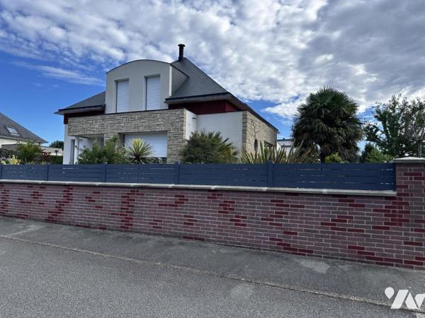 A VENDRE PLOEREN (56) MAISON CONTEMPORAINE DE QUALITE PROCHES VANNES ET COMMERCES