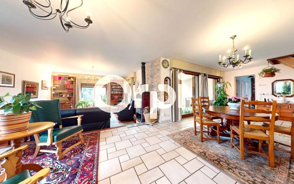 Maison à vendre    7 pièces •  Soissons