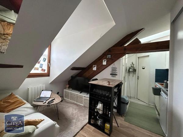 Appartement à louer 2 pièces 19.32m² Dijon (21000)