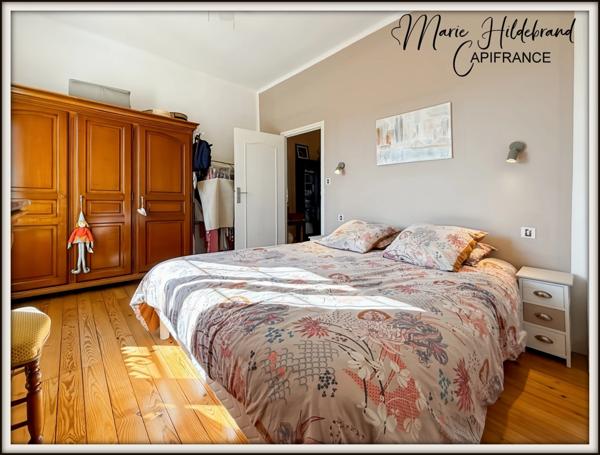 Maison 185m² rénovée + jardin de 1000m² + T2 indépendant + piscine – Valence-d’Agen