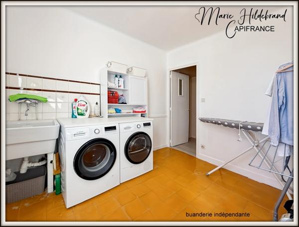 Maison 185m² rénovée + jardin de 1000m² + T2 indépendant + piscine – Valence-d’Agen