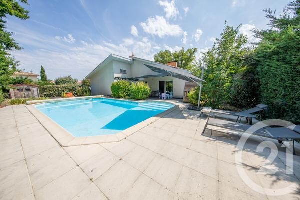 Maison à vendre  6 pièces - 133,14 m 2   LE TAILLAN MEDOC  - 33