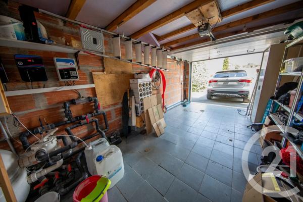 Maison à vendre  6 pièces - 133,14 m 2   LE TAILLAN MEDOC  - 33