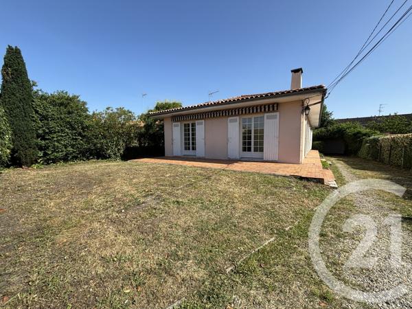 Maison à vendre  6 pièces - 133,14 m 2   LE TAILLAN MEDOC  - 33