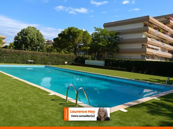 Appartement - 5 pièces - Vue Parc - Cave - Parking - Piscine - Tennis - Parc - Ligne 5 Tramway - Proche Parc Montcalm
