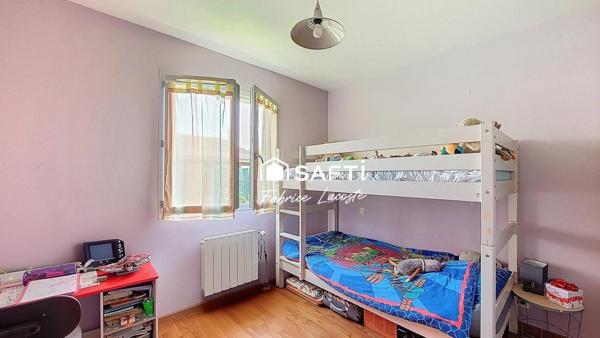 Maison type villa - 6 pièces - 136 m²