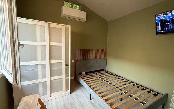 Appartement à louer    2 pièces • 24 m2 Maisons-Alfort