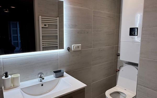 Appartement à louer    2 pièces • 24 m2 Maisons-Alfort