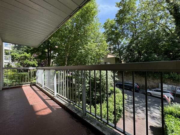 Appartement  4 pièce(s)  3 chambre(s)  101.9 m²