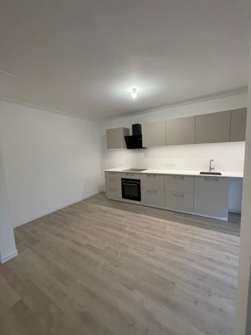 Appartement  4 pièce(s)  3 chambre(s)  101.9 m²