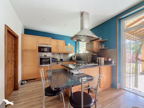 Maison 239 000 € Decazeville 6 p 138 m² DPE D