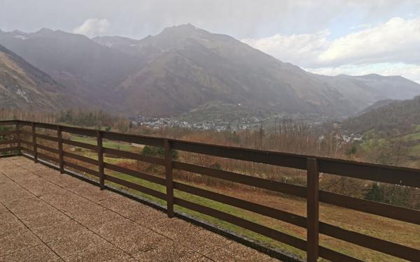 Maison à vendre    7 pièces •  Eaux-Bonnes