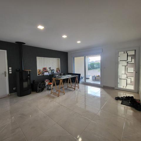 Maison de Plain-Pied à Sanvignes Les Mines 4 pièce(s) 92 m2